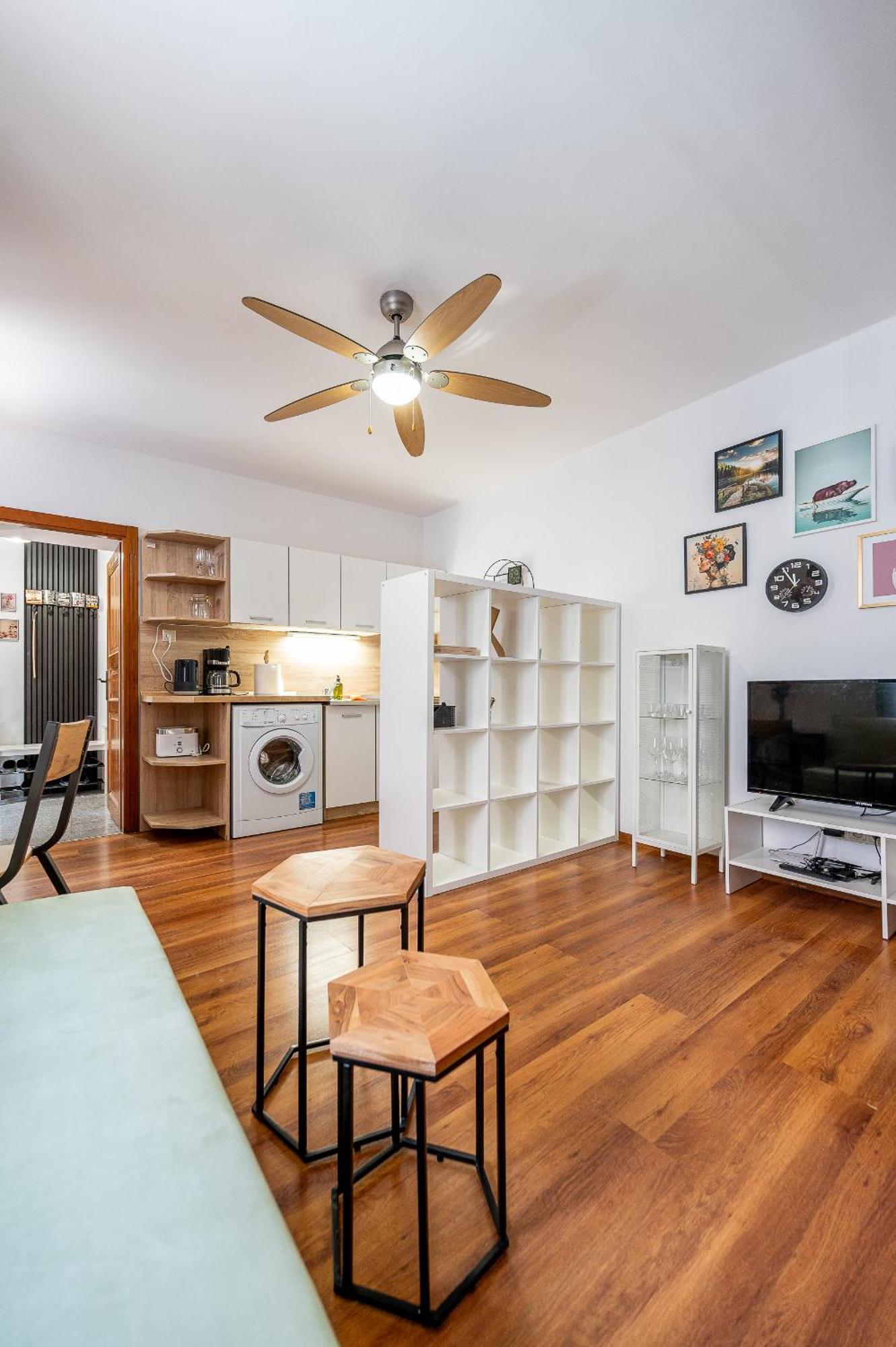 K2 Apartman 6 Lozok Kovacska Piatok Sobota Disco Dole Košice Buitenkant foto
